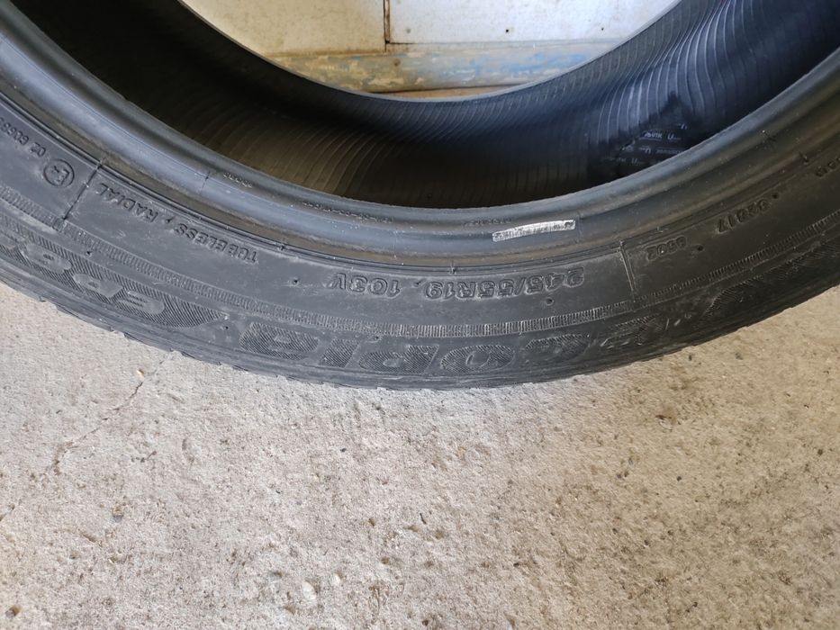 Продам летние шины.