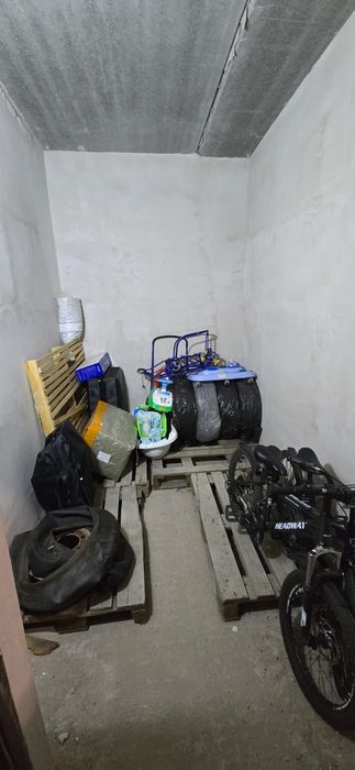 Продам кладовую 5,9 Жк Люксембург бокейхана лев берег