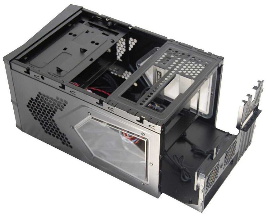 Компьютерный корпус Thermaltake Armor A30
