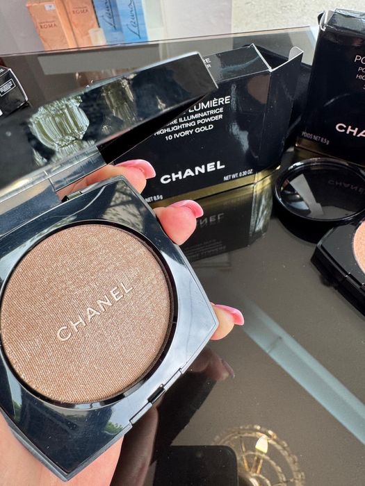 CHANEL POUDRE LUMIÈRE 8,5g pudra iluminatoare, noi, originale