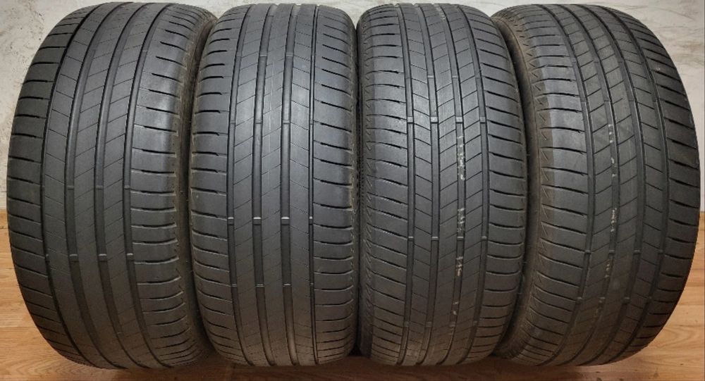 BRIDGESTONE ALENZA 001 XL  265/45R21 и Hankook 215/60R16