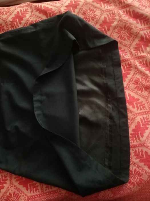 Продам  школьный осенний  темно синий  сарафан