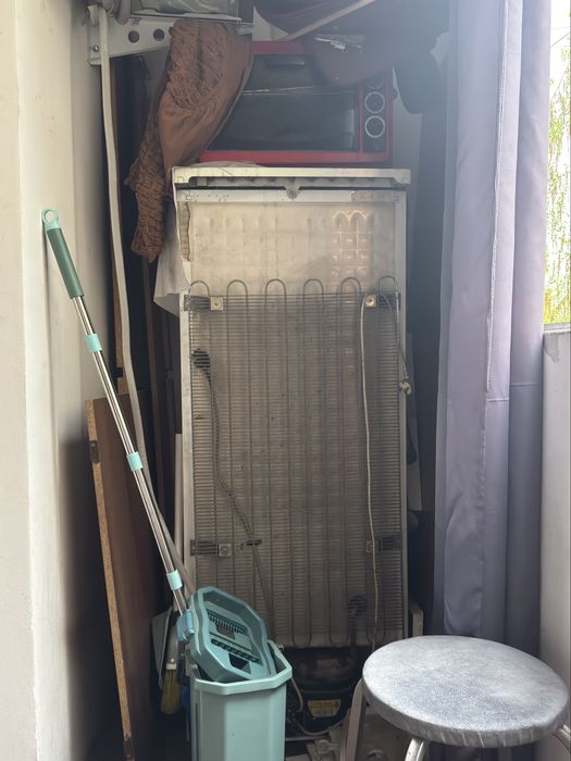 Холодильник даром