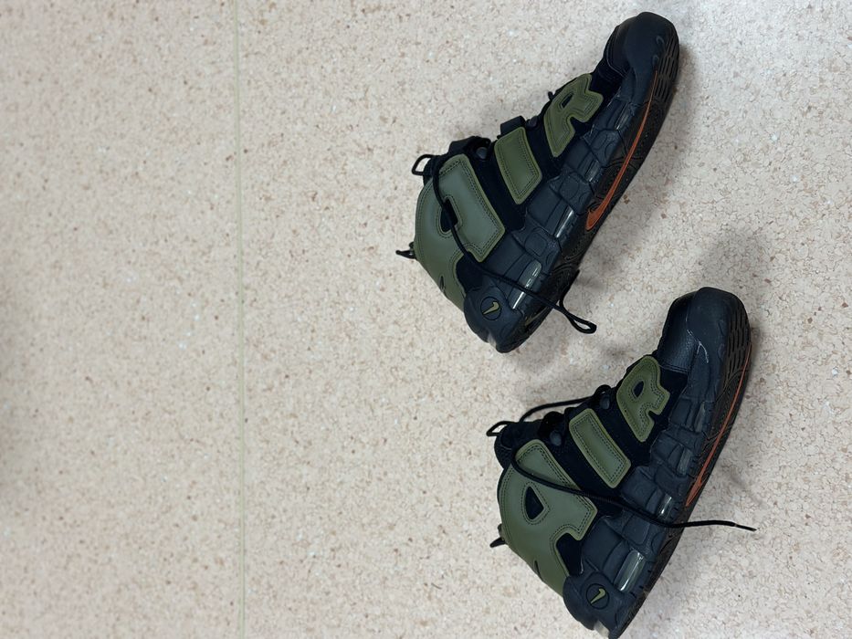 Adidasi Nike Uptempo marimea 45