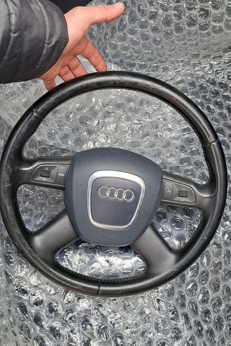 Волан с AirBag за AUDI A6 4F C6
