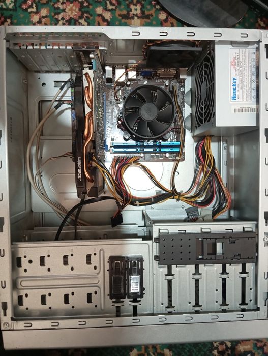 Продаётся компьютер