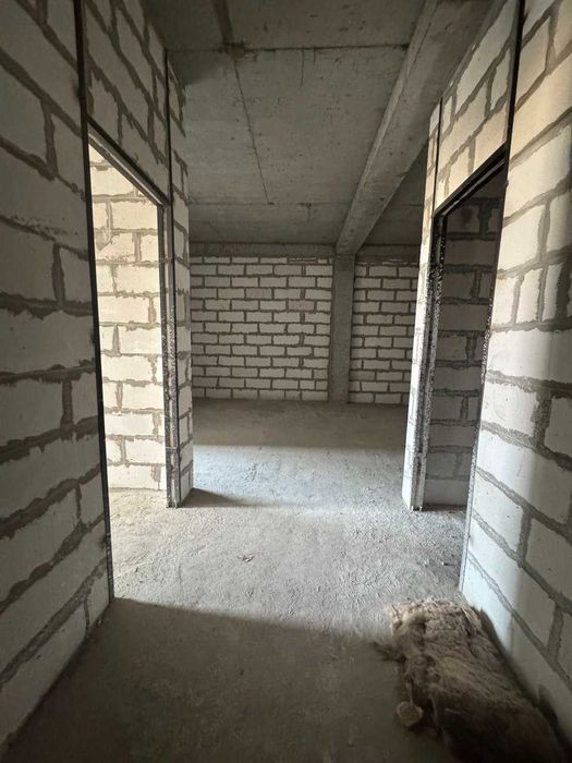 Продаётся квартира 2/6/12 70м2