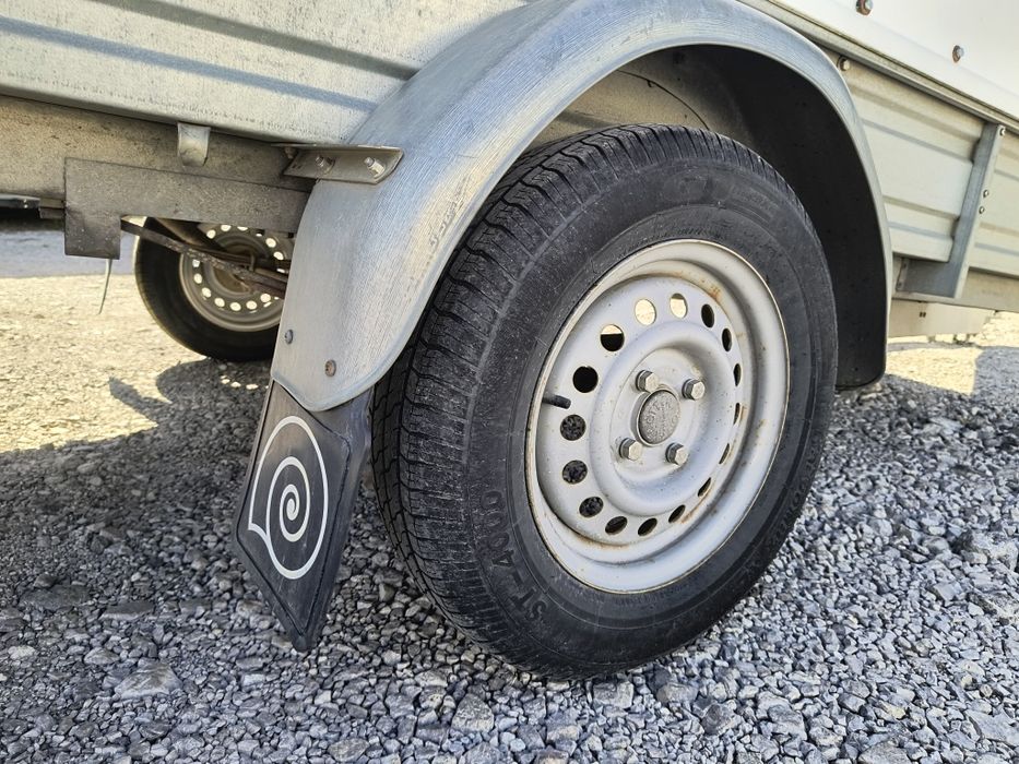 Ремарке за автомобил