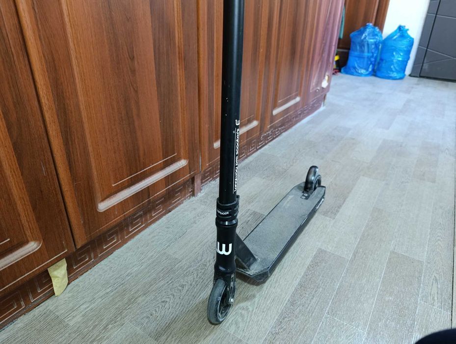 Продам самока трюковой метро