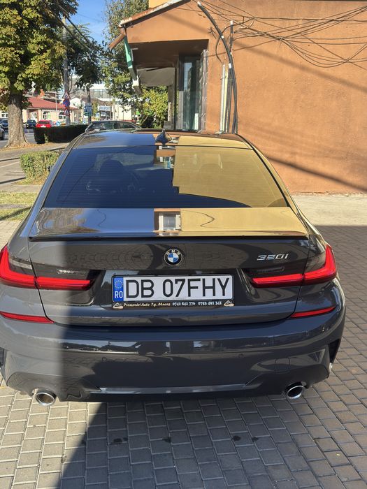 BMW Seria 3 2019 — imagine 2