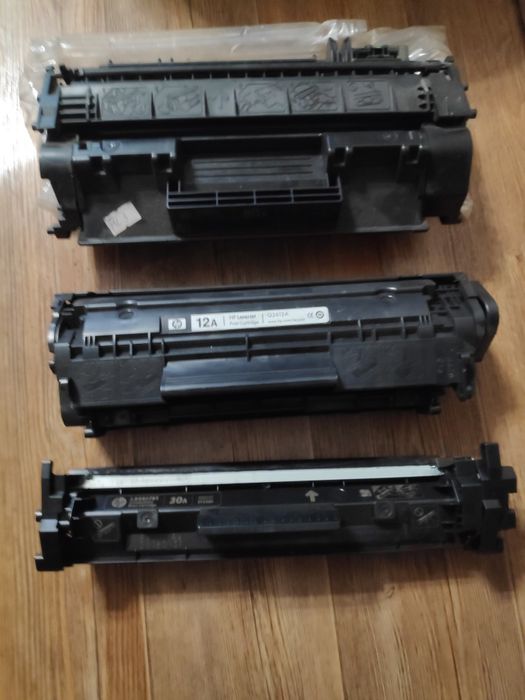 Продам картриджи для принтеров.