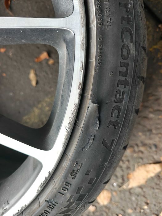 Джанти BBS 19" 5х108 с Гуми Continental 235/35/19