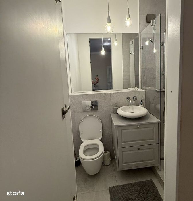 Apartament 4 camere| Vilă Dorobanți-Capitale| Curte superba| Spațios