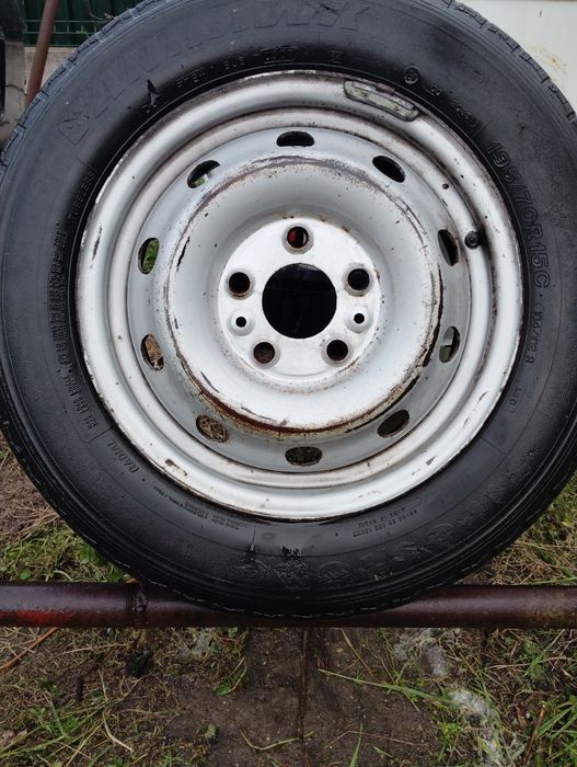 15 цолова джанта с гума