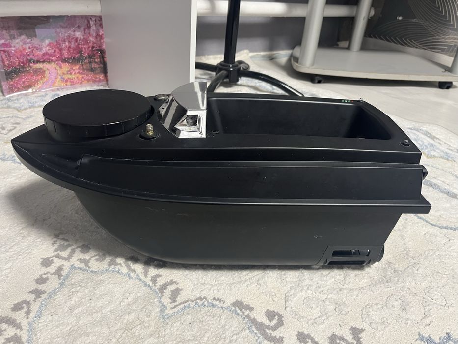 Кораблик flytec v030