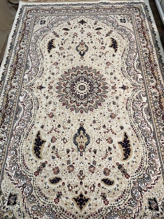 Продам ковер