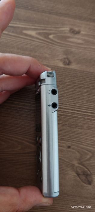 Olympus Reportofon cu activare vocala