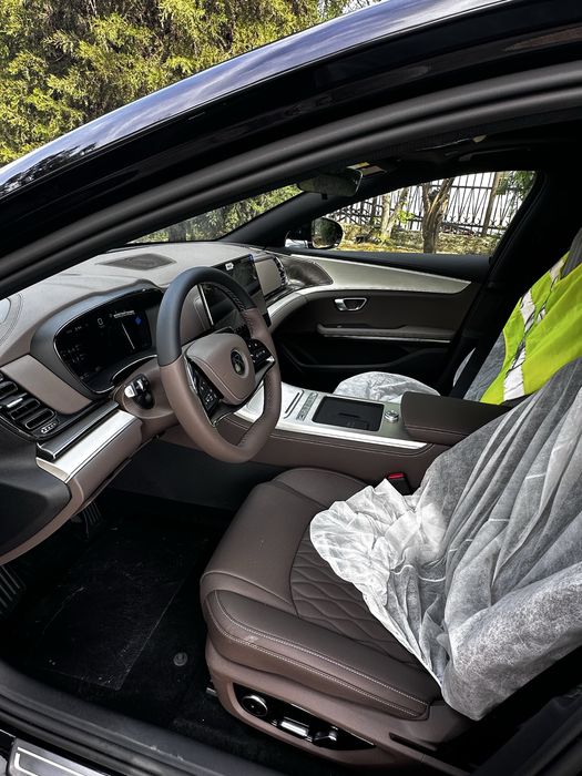 Byd han 636km qora yashil gold narda grey