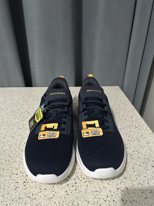 Skechers оригинальные, заказал на pindupduo, мне на 1 размер большие.