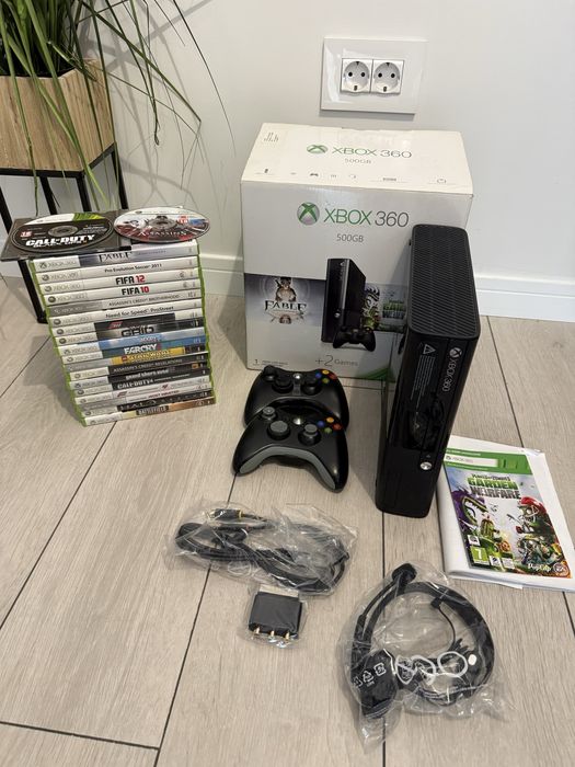 XBOX 360 E 500 gb