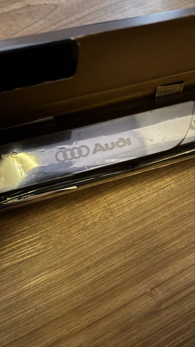 Лед магнитни прагове за Ауди/Audi