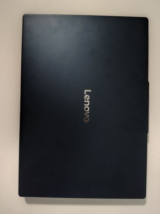Lenovo IdeaPad Slim 3, 15" 512GB SSD 16GB RAM
