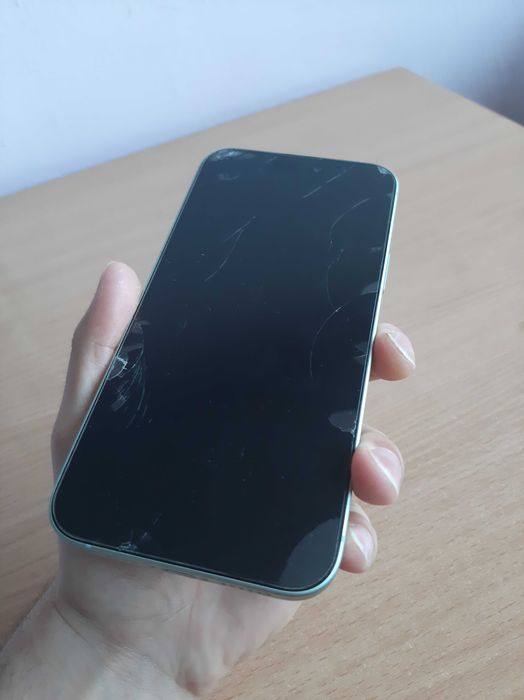 iPhone 15 Plus 256 Gb