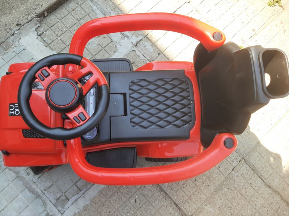 Кола със сеник..