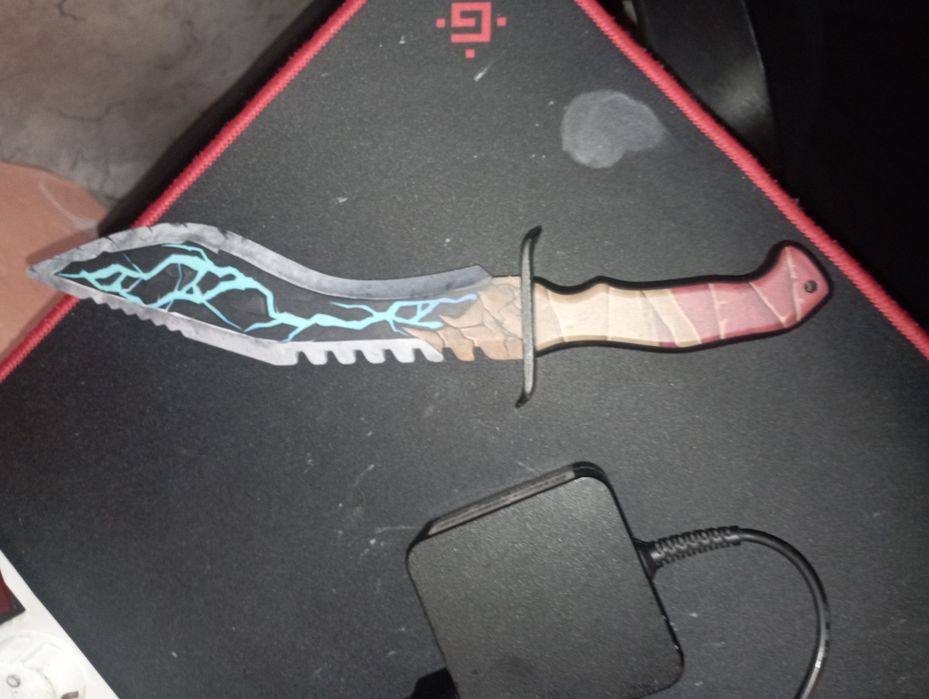 продам ножик из стандофф 2 кукри