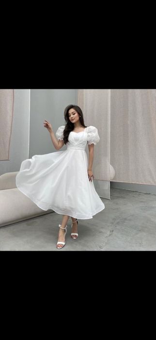 Платье белое на 25 май