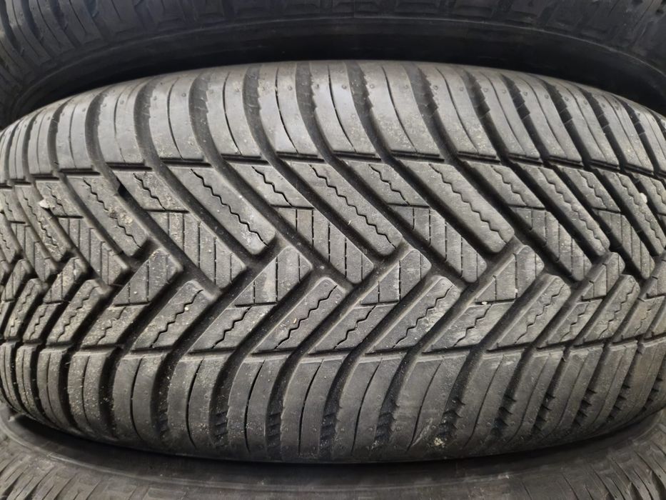 4 anvelope All Season Hankook 215 60 17 aproape noi// DOT 2024