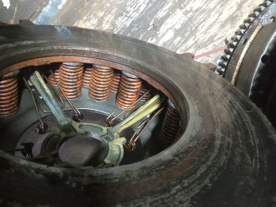 Маз корзина маховик