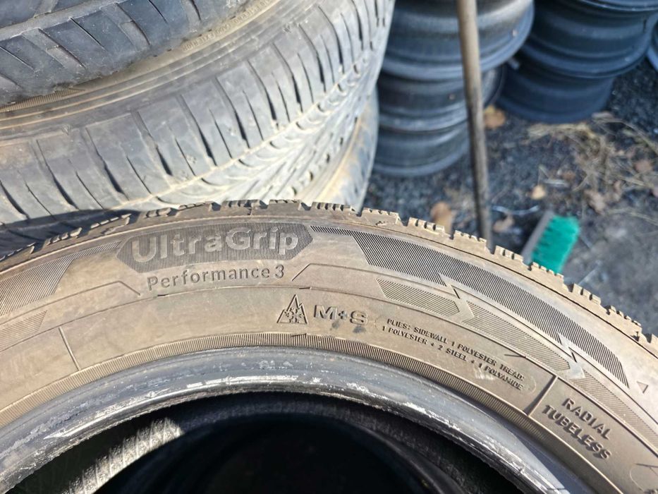 4 Anvelope de IARNA - 205/60/16 96H - GoodYear UltraGrip 3 - Stare F BUNA - DOT 2023 !