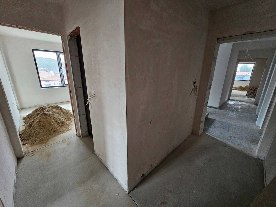 Продава се Двустаен апартамент в Велинград - 61 кв.м за 1000 €/кв.м - Снимка #4