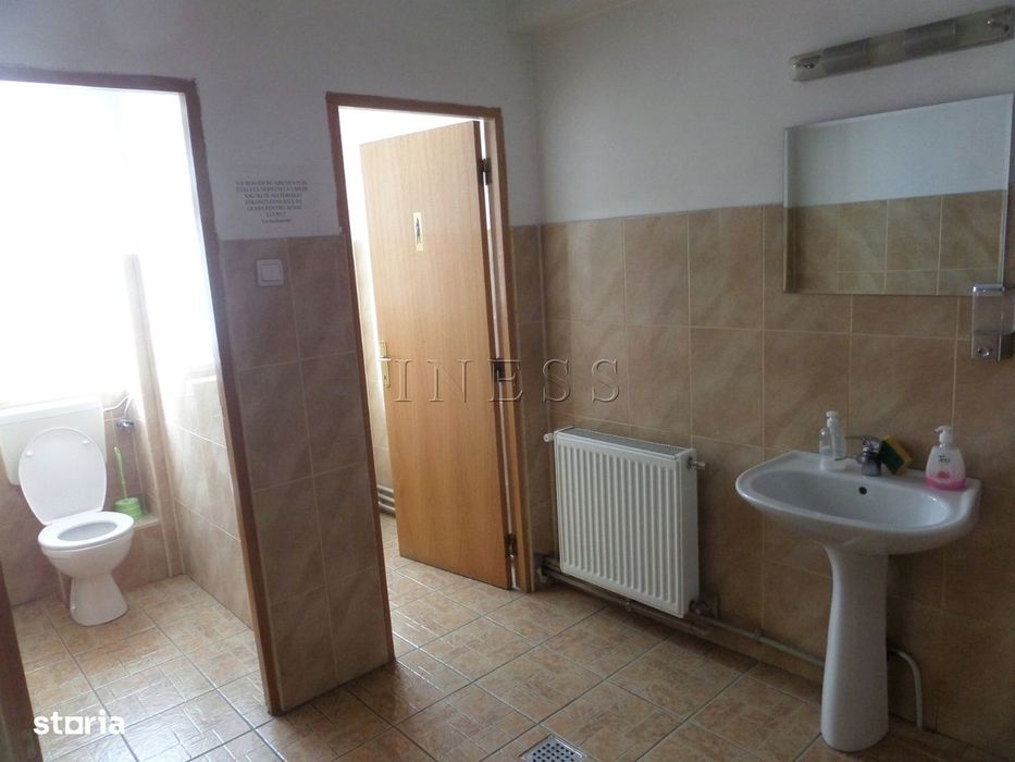 Universitate, birou, o camera 23mp utili, in cladire de birouri