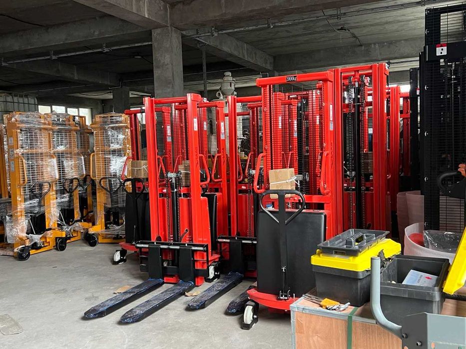 Электрический штабелер, 2 тоннани 1.6 метрга кутаради