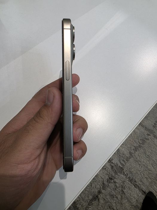 Iphone 15 pro sotiladi