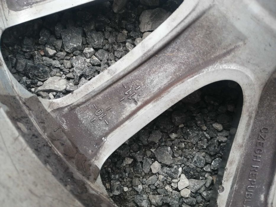 Джанта с гума за БМВ Ф11