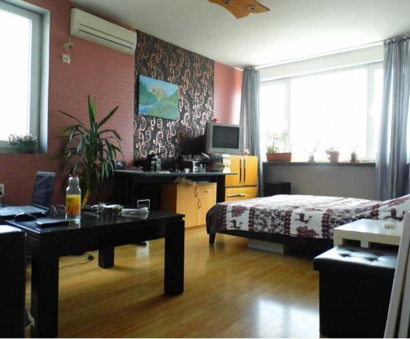 Продава се Двустаен апартамент в София, Зона Б-18 - 64 кв.м за 2500 €/кв.м - Снимка #1