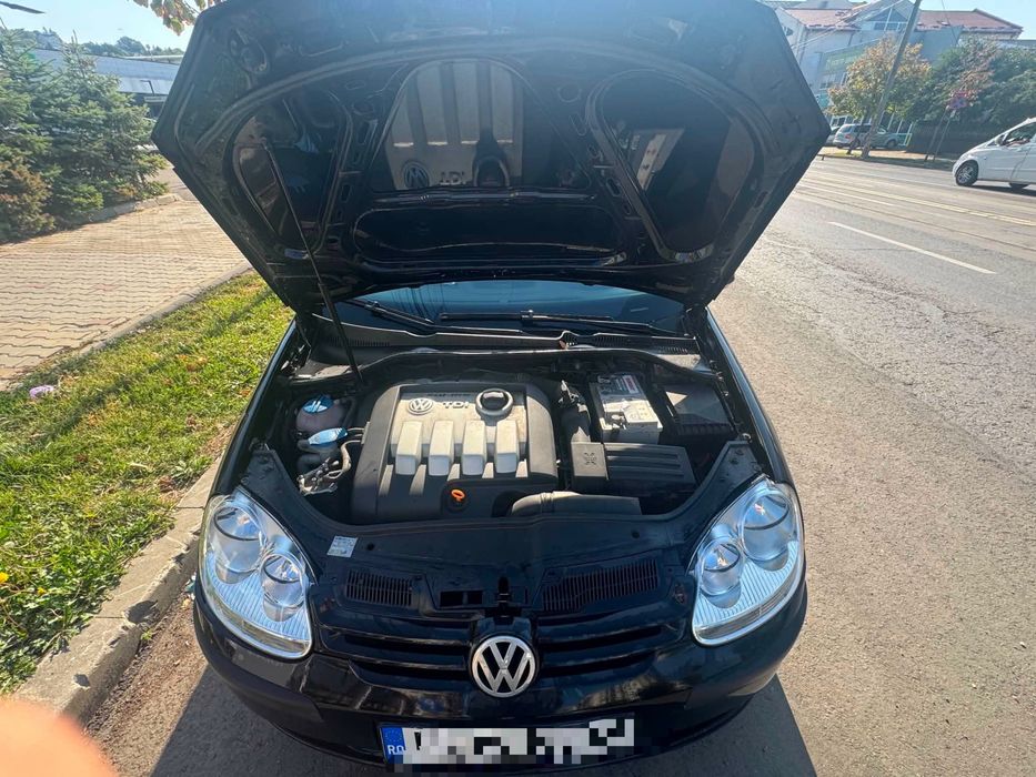 Golf 5  1.9 bkc 2005