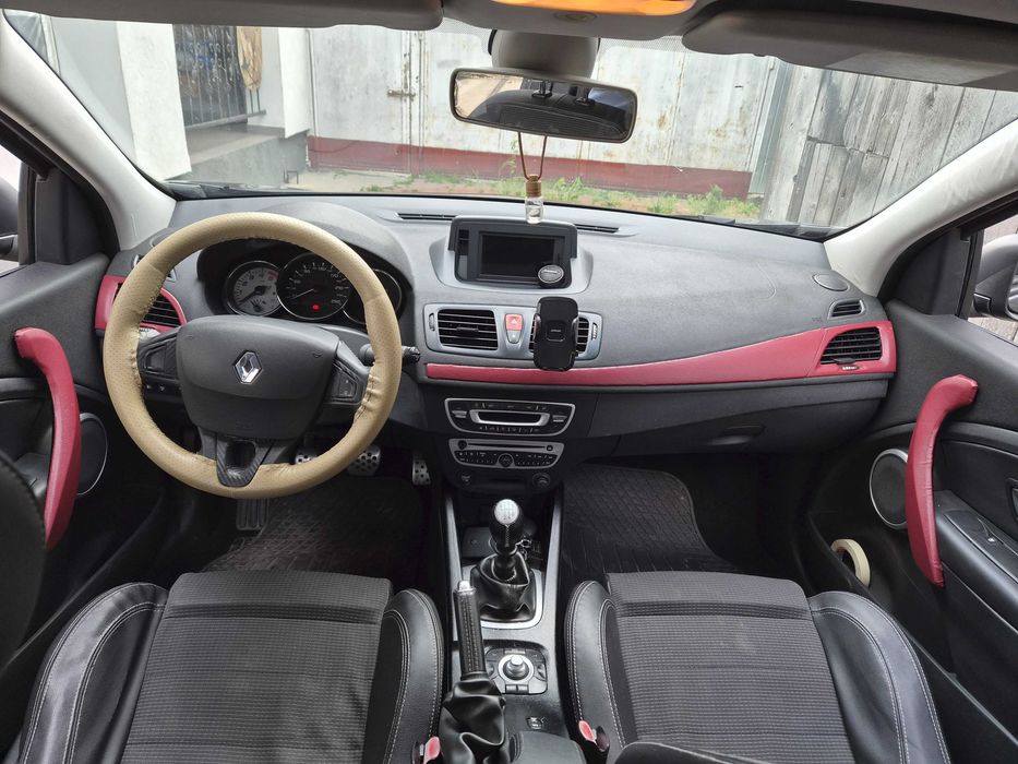 Megane 3 Grandtour GT Line personalizat