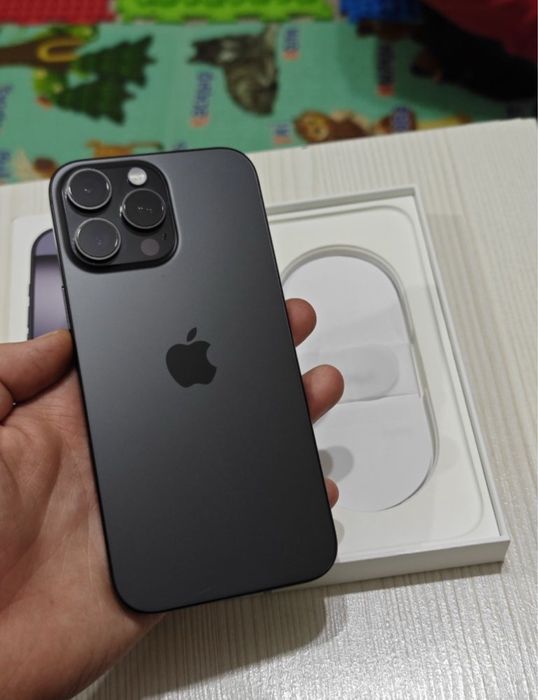 iPhone 16 Pro Max 256GB в идеальном состоянии