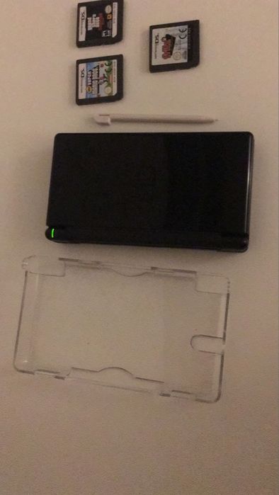 Nintendo DS Light