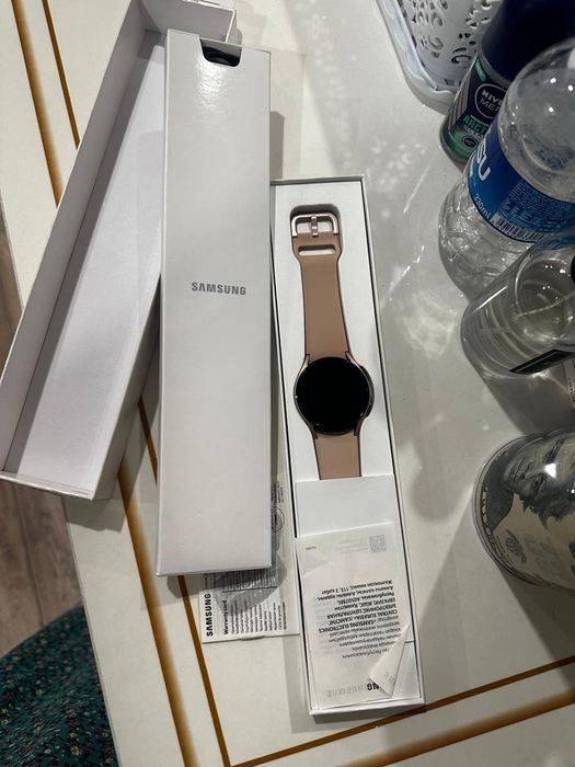 Смарт часы,Samsung Watch 4