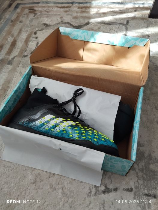 PREDATOR оригинал сараканожки