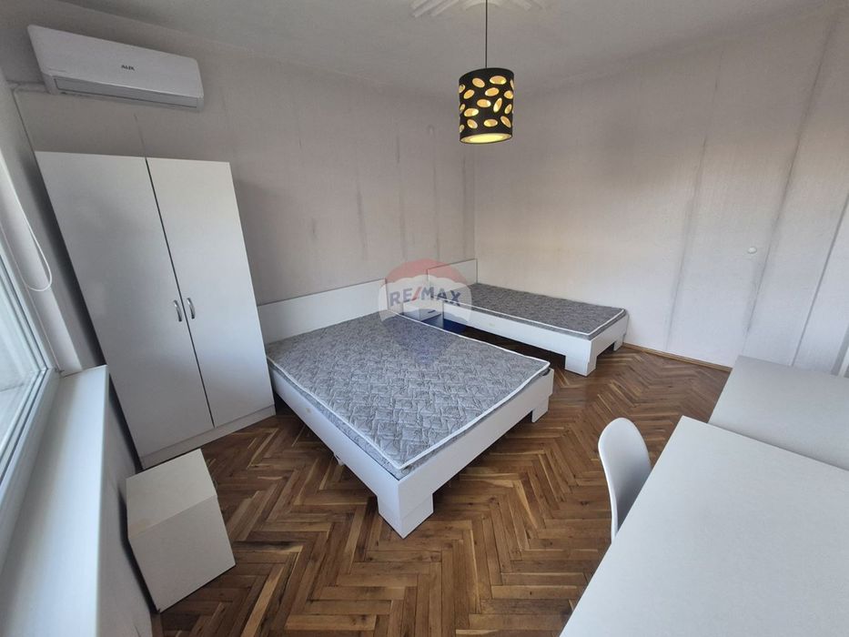 Дава се под наем Тристаен апартамент в Варна, Нептун - 86 кв.м за 698.19 € - Снимка #2