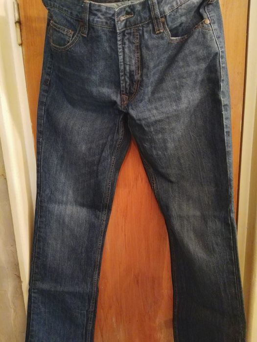 Vând jeansi Kenvelo albastri