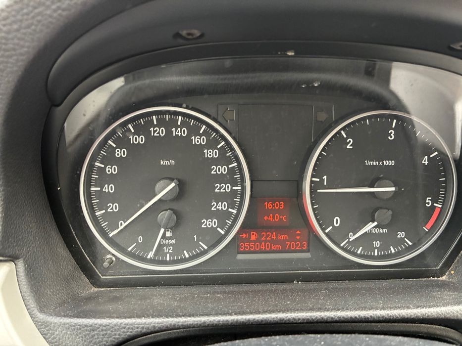BMW 320 Е91 2011год. 163 к.с.