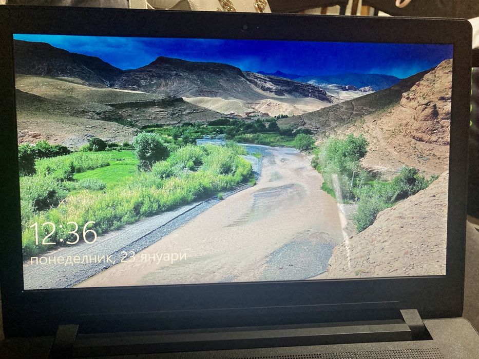 Лаптоп  Lenovo.