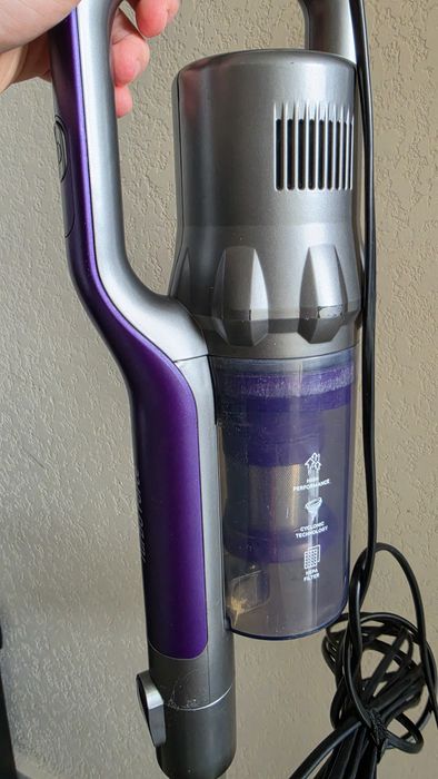Вертикална прахосмукачка 2 в 1 Rohnson R1219, 800W, 1 л., Hepa филтър,